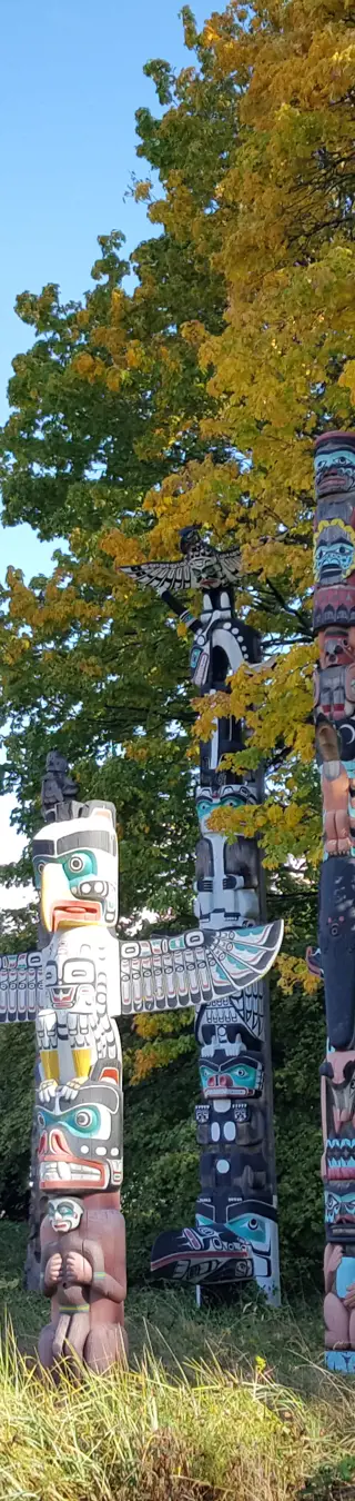 Totempfähle der First Nations